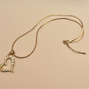 Elegant Gold Toned Heart Pendant Necklace